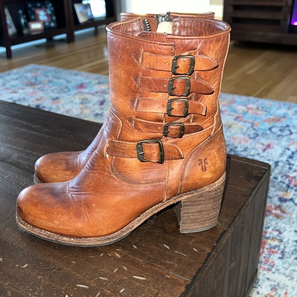 Frye Boots - Picture 3 of 7
